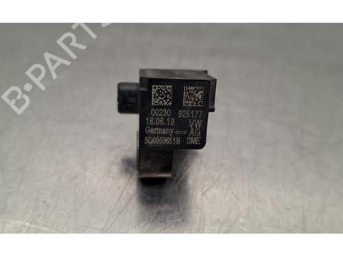 Electronic sensor AUDI A3 Sportback (8VA, 8VF) RS3 quattro | BP39646076M84 - Image 3