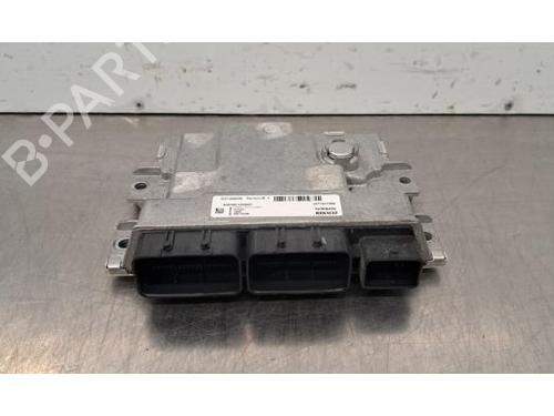 Used Engine control unit (ECU) NISSAN INTERSTAR Van (X62B) dCi 150 (150 hp) 30651162