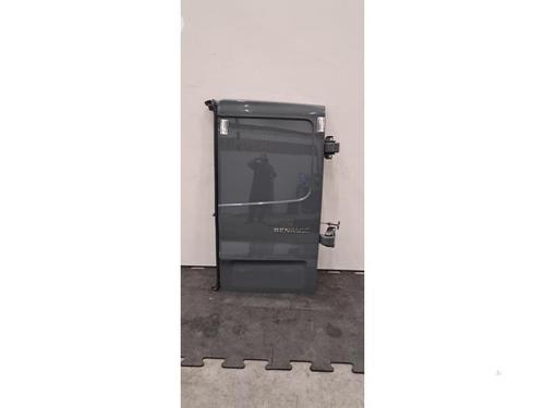 tailgate-renault-trafic-iii-van-fg_-2014-39180048 main image