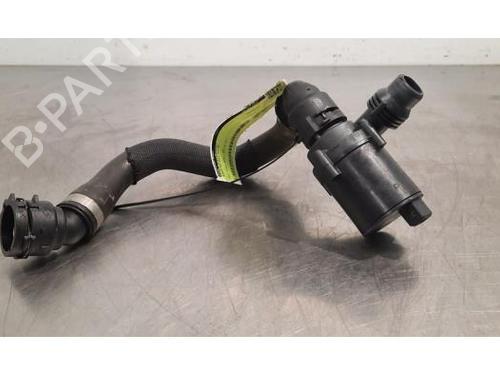 Used Auxiliary water pump BMW X6 (F16, F86) xDrive 40 d (313 hp) 23631075