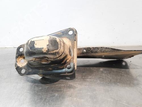 Used Left rear suspension arm VW TOURAN (5T1) 1.6 TDI (115 hp) 15032454