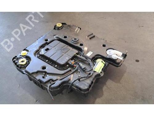 Used AdBlue tank PEUGEOT 208 II (UB_, UP_, UW_, UJ_) 1.5 BlueHDI 100 (102 hp) 24459251
