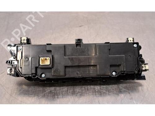 Climate control TOYOTA HILUX VIII Pickup (_N1_) 2.8 TD 4WD (GUN126) | BP24231211I5 