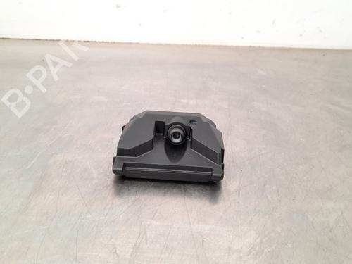Used Camera BMW 1 (F40) 120 i (178 hp) 15041437