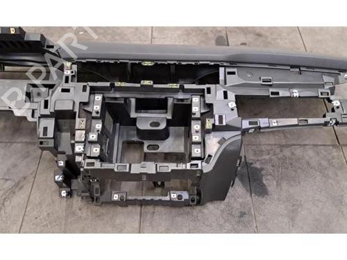 Dashboard MG MG ZS SUV (AZS1) 1.5 VTi | BP35314992C46 - Image 3