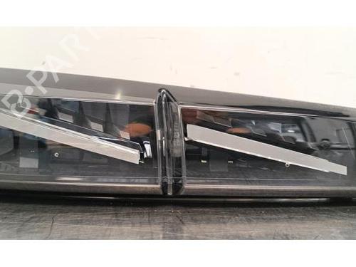 Used Left taillight PEUGEOT 308 III (FB_, FH_, FP_, F3_, FM_) e-308 (FMZKWZ) (156 hp) 26968234