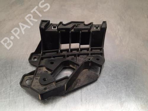 Used Support INFINITI Q30 2.2 D (170 hp) 19576727