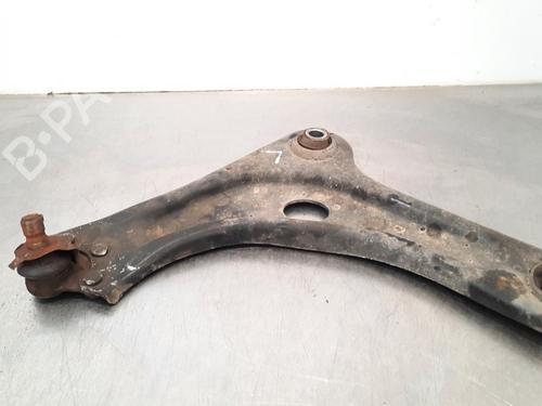 Querlenker links vorne für PEUGEOT 2008 I (CU_) 1.2 THP 130 / PureTech 130 (130 hp) 10901118