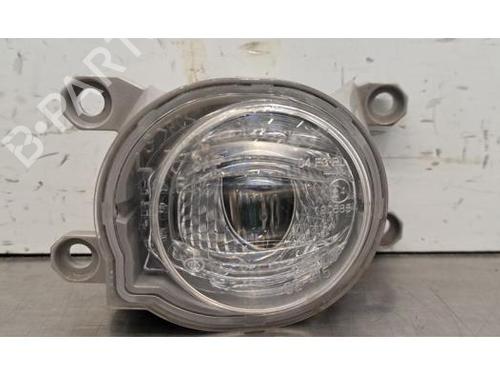 Used Left front fog light Left front fog light TOYOTA YARIS (_P21_, _PA1_, _PH1_) 1.5 Hybrid (MXPH10, MXPH11) (116 hp) 34408549 34408549
