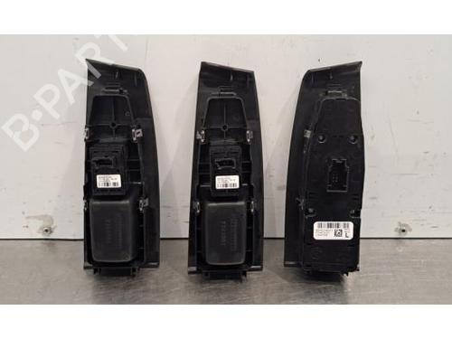 Switch BMW 2 Gran Tourer (F46) 218 d | BP32485902I30