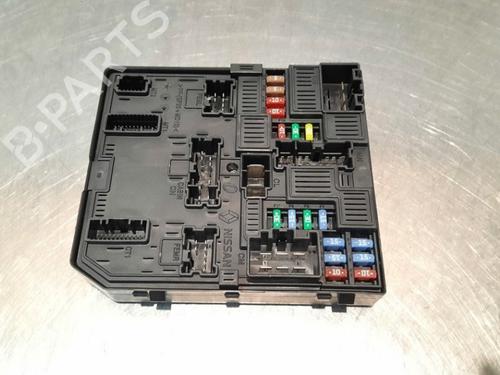 Fuse box RENAULT GRAND SCÉNIC IV (R9_) 1.3 TCe 140 (R9NB) | BP15805686E1 
