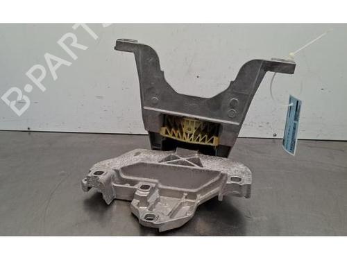 engine-mount-mercedes-benz-a-class-w177-2018-36680515 main image