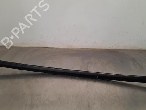 Used Door moulding trim Door moulding trim TESLA MODEL Y (5YJY) EV Performance All-wheel Drive (534 hp) 34198249 34198249