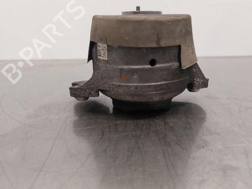 Used Engine mount MERCEDES-BENZ GLC (X253) 250 d 4-matic (253.909) (204 hp) 19689561