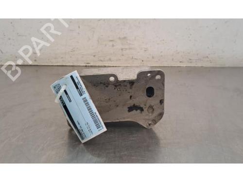 Used Oil radiator Oil radiator VOLVO V60 II (225) B4 Mild Hybrid (197 hp) 36657389 36657389