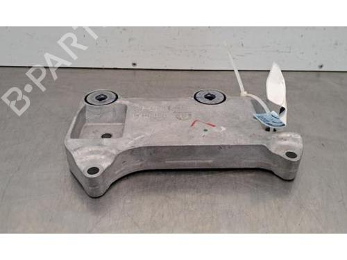Used Engine mount Engine mount 32665419 32665419