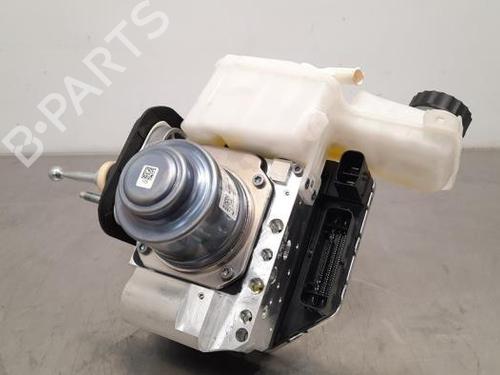 Used Servo brake BMW X5 (G05, F95) xDrive 45 e Plug-in-Hybrid (320 hp) 19576207