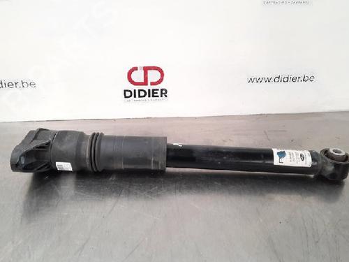 Used Right rear shock absorber PEUGEOT 2008 II (UD_, US_, UY_, UJ_, UR_, UC_) 1.2 PureTech 130 (USHNS, URHNS) (130 hp) 10888072