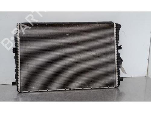 Used Water radiator Water radiator 37003289 37003289