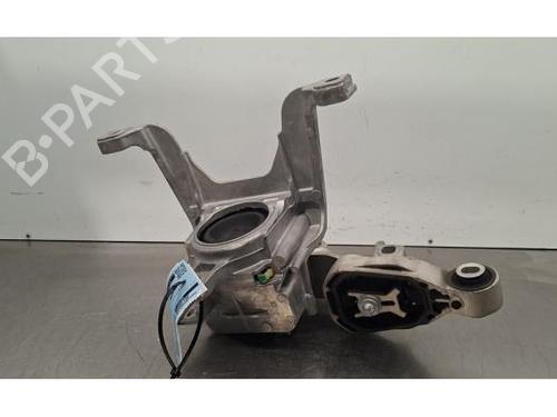 Getriebehalter für MERCEDES-BENZ A-CLASS Saloon (V177) A 250 e (177.186) (218 hp) 33058091