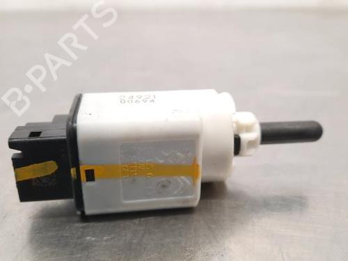 Brændstofdæksel aktuator PEUGEOT 208 II (UB_, UP_, UW_, UJ_) 1.5 BlueHDI 100 (102 hp) 23588673