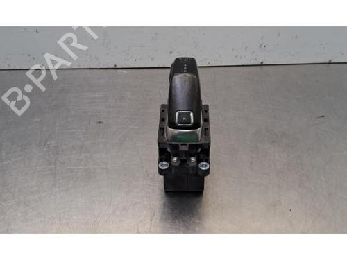 Palanca de cambios Palanca de cambios PEUGEOT 5008 II (MC_, MJ_, MR_, M4_) 1.6 BlueHDi 120 (MCBHZH, MCBHZW) (120 hp) 37091934 37091934