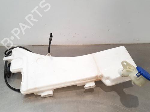 Used Windscreen washer tank PEUGEOT 3008 II SUV (MC_, MR_, MJ_, M4_) 1.5 BlueHDi 130 (131 hp) 15788540