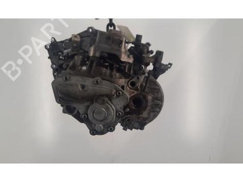 Gearbox PEUGEOT EXPERT Van (V_) 2.0 BlueHDi 120 | BP31029592M3