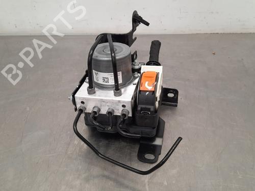 Used ABS pump PEUGEOT 308 III (FB_, FH_, FP_, F3_, FM_) PureTech 110 (FPHNPL) (110 hp) 15792139