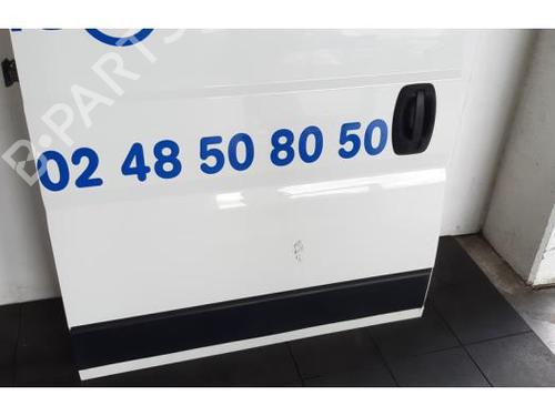 Right slide door PEUGEOT BOXER Van 2.2 BlueHDi 140 | BP23612208C75