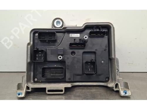 Used Electronic module TESLA MODEL Y (5YJY) Long Range All-wheel Drive (514 hp) 31374907