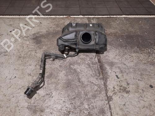 fuel-tank-toyota-aygo-x-_b7_-2022-38606590 main image
