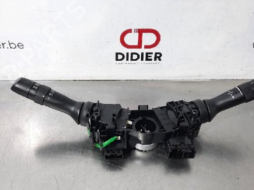 Used Steering column stalk TOYOTA PRIUS PLUS (_W4_) 1.8 Hybrid (ZVW40W, ZVW41W) (136 hp) 10875123