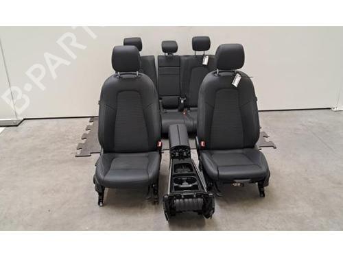 seats-set-mercedes-benz-glb-x247-2019-39153663 main image