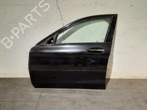 Used Left front door MERCEDES-BENZ C-CLASS T-Model (S205) C 350 e (205.247) (279 hp) 29879532