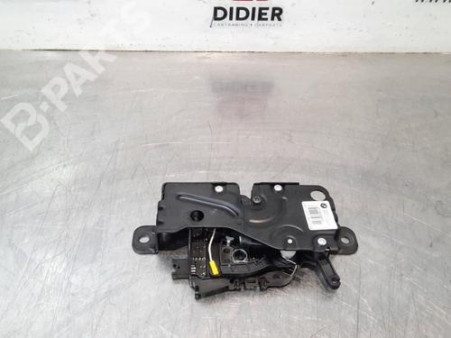 tailgate-lock-bmw-3-g20-g80-g28-320-d-16367210-c33550101-uk738328307-2018-10895064 main image