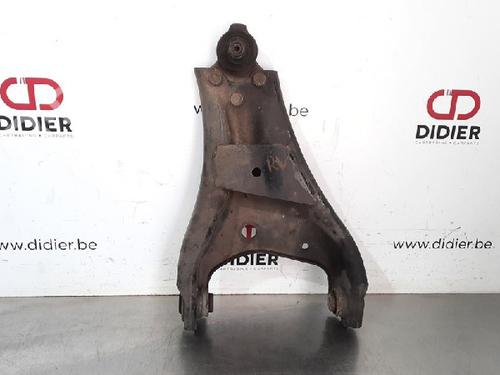 Used Right front suspension arm DACIA DUSTER (HS_) 1.2 TCe 125 (125 hp) 10881040