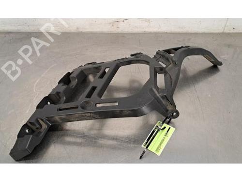 Used Rear bumper bracket Rear bumper bracket PEUGEOT 3008 II SUV (MC_, MR_, MJ_, M4_) 1.5 BlueHDi 130 (131 hp) 34198804 34198804