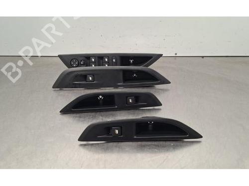 switch-peugeot-208-ii-ub_-up_-uw_-uj_-2019-32276895 main image