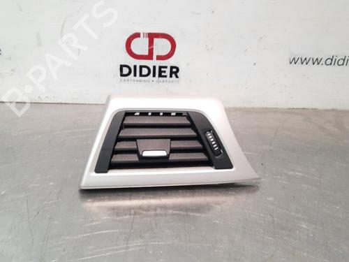 Air vent BMW 3 (F30, F80) 320 i xDrive 921854912