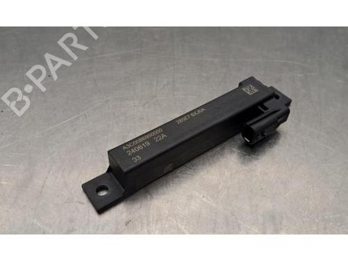 Elektronisk modul Elektronisk modul RENAULT AUSTRAL E-TECH 200 Hybrid (HGM2) (199 hp) 37083153 37083153