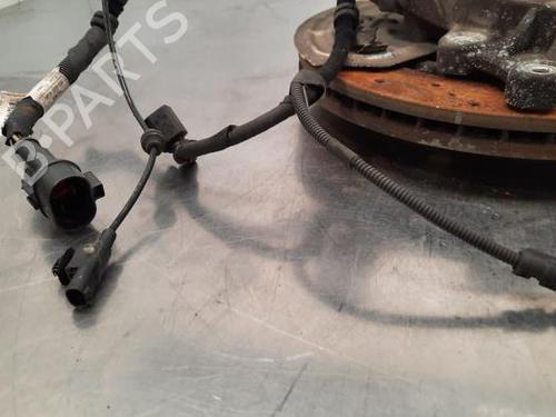Left rear steering knuckle MASERATI GRECALE Trofeo Q4 | BP23604892M27 