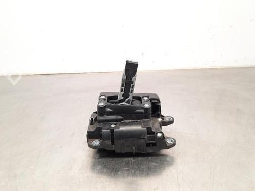 Used Gear lever VW TOUAREG (CR7, RC8) 3.0 TDI 4motion (231 hp) 23584337