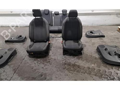 Used Seats set OPEL CORSA F (P2JO) 1.2 (68) (101 hp) 20082538