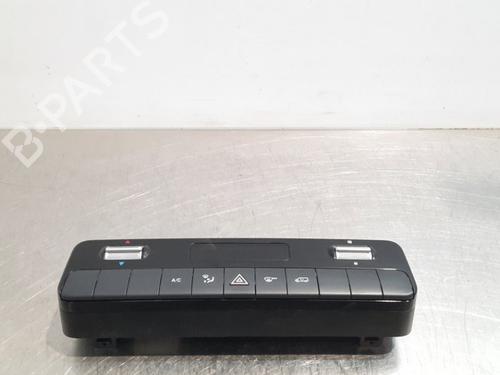 Used Climate control MERCEDES-BENZ SPRINTER 3,5-t Van (B907, B910) 314 CDI All-wheel Drive (907.633, 907.635, 907.637) (143 hp) 15032453