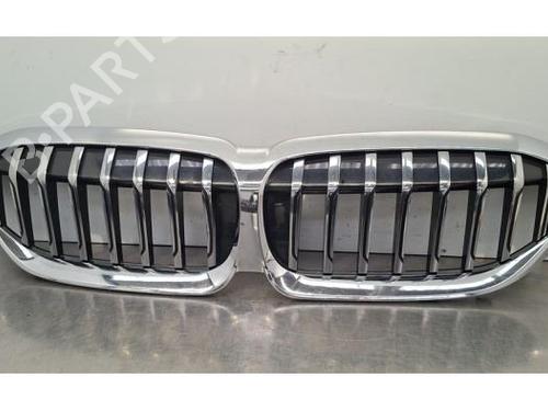 Used Grille BMW 3 (G20, G80, G28) 318 i (156 hp) 32408138