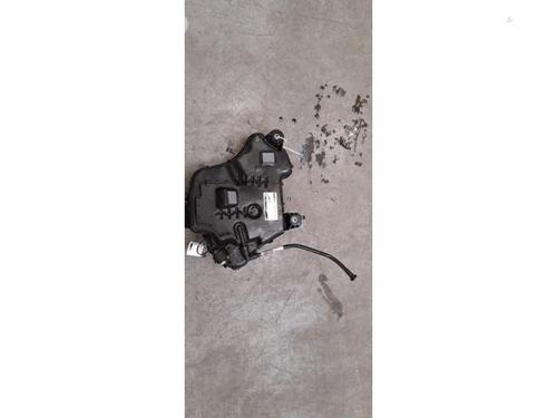 adblue-tank-bmw-3-touring-g21-g81-2019-40025943 main image