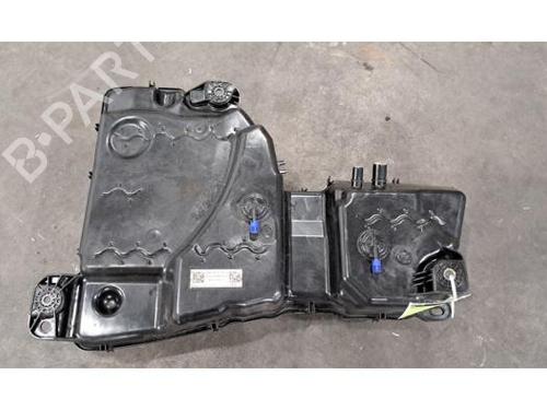 Used AdBlue tank AUDI Q3 (F3B) 35 TDI (150 hp) 30806310