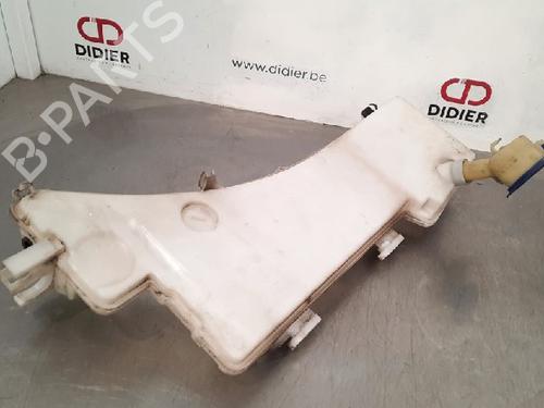 Windscreen washer tank PEUGEOT 3008 II SUV (MC_, MR_, MJ_, M4_) 1.6 BlueHDi 115 (MCBHXW, MCBHYB) | BP10885640C113 