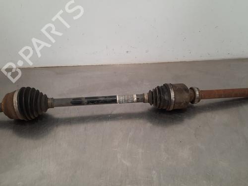 Used Right front driveshaft PEUGEOT 5008 II (MC_, MJ_, MR_, M4_) 1.5 BlueHDi 130 (MCYHZJ, MCYHZR, MCYHZX) (131 hp) 15041915